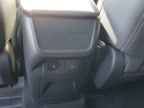 New 2026 Ford Explorer Active image 37