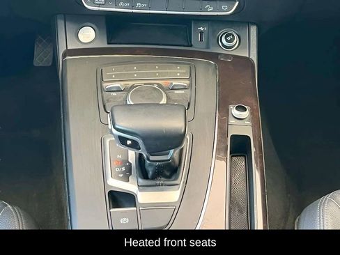 Used 2019 Audi Q5 2.0T Premium image 12
