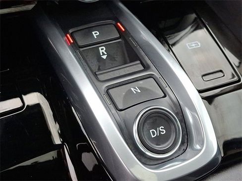 Used 2024 Acura MDX SH-AWD w/ Technology Package image 15