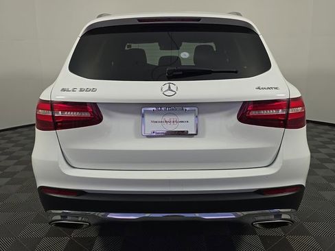 Used 2017 Mercedes-Benz GLC 300 4MATIC image 6