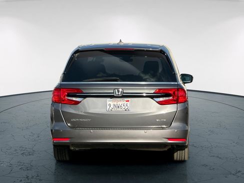 Certified 2024 Honda Odyssey Elite image 5
