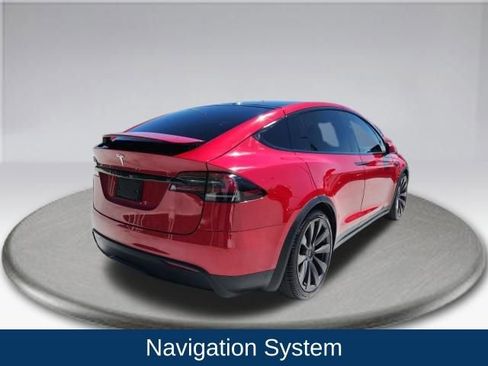 Used 2022 Tesla Model X image 12