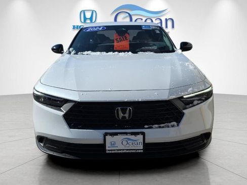 Used 2024 Honda Accord Sport image 8