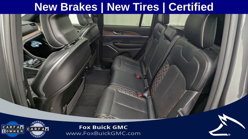 Used 2022 Jeep Grand Cherokee Summit AWD/4WD image 35
