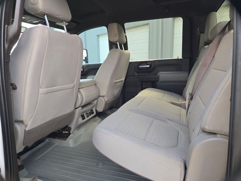 Used 2020 Chevrolet Silverado 2500 LT w/ Texas Edition AWD/4WD image 14