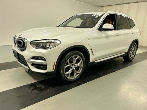 Used 2020 BMW X3 xDrive30e w/ Convenience Package image 5