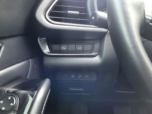 Used 2025 MAZDA CX-30 AWD 2.5 S w/ Preferred Package image 24