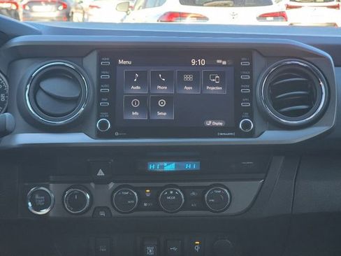 Used 2023 Toyota Tacoma TRD Off-Road image 27