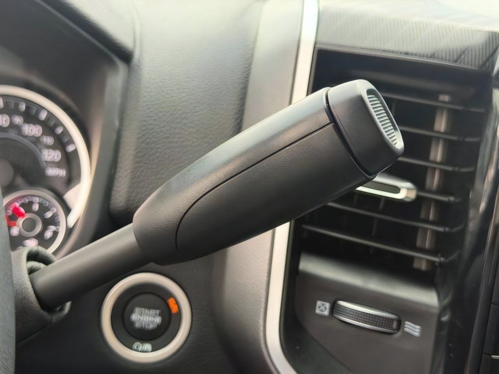 New 2027 RAM 3500 Big Horn AWD/4WD image 24