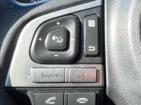 Used 2016 Subaru Crosstrek 2.0i Limited image 23