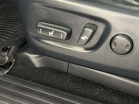 Used 2018 Toyota 4Runner SR5 image 14