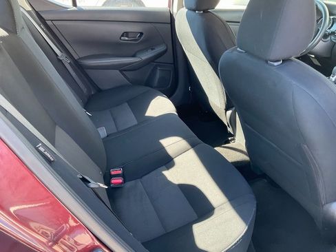 Used 2024 Nissan Sentra SV image 9