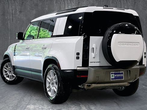 Used 2026 Land Rover Defender 110 S AWD/4WD image 4