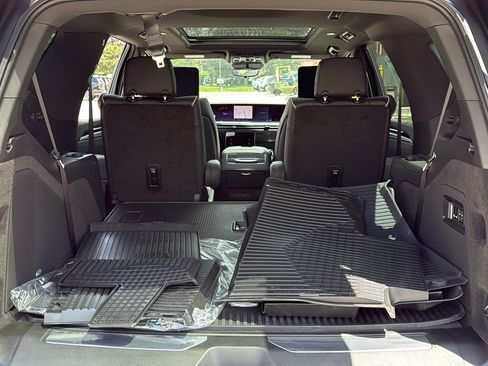New 2026 Cadillac Escalade Sport w/ Touring Package AWD/4WD image 33