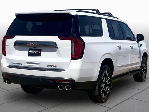 Used 2024 GMC Yukon XL AT4 w/ AT4 Premium Package AWD/4WD image 13