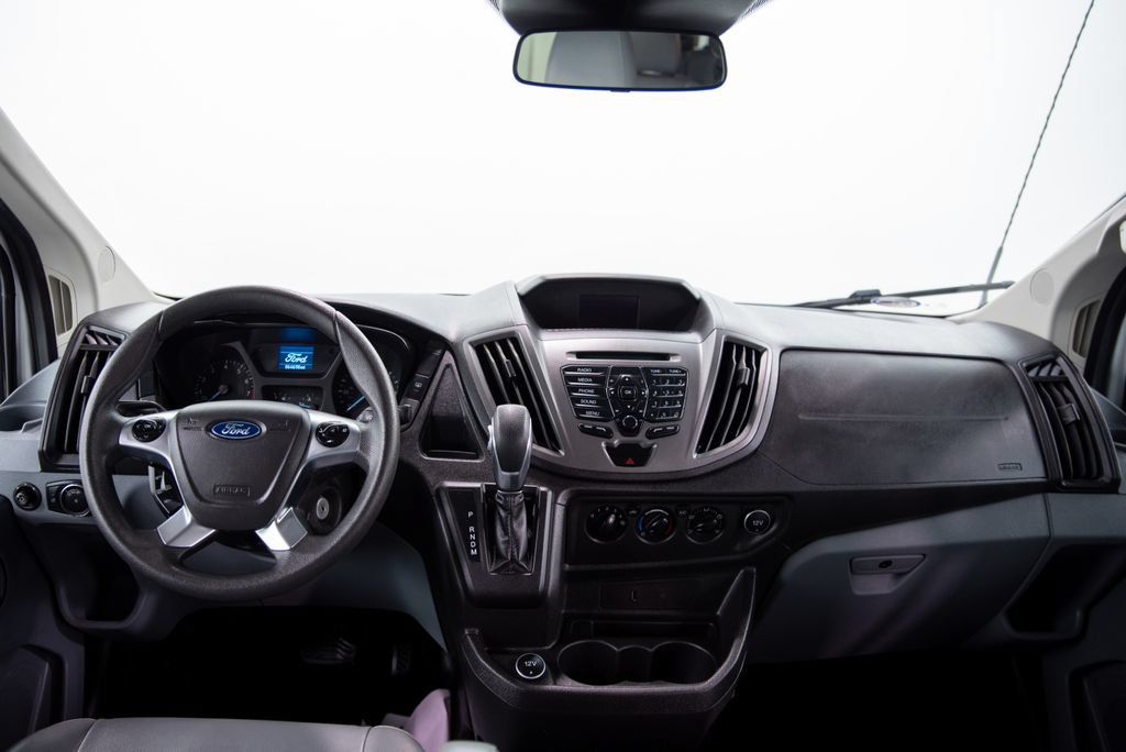 Used 2018 Ford Transit 350 XL RWD image 17