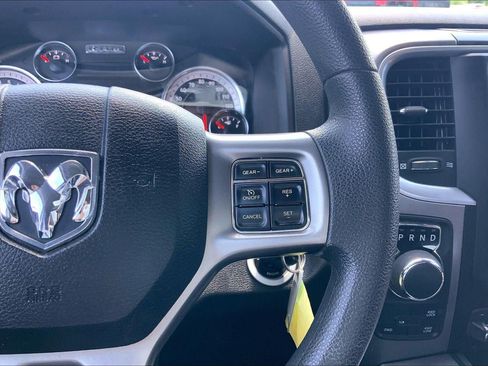 Used 2022 RAM 1500 Classic SLT w/ Trailer & Traction Group AWD/4WD image 15