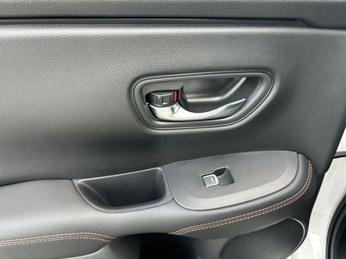 Used 2026 Honda HR-V Sport image 17