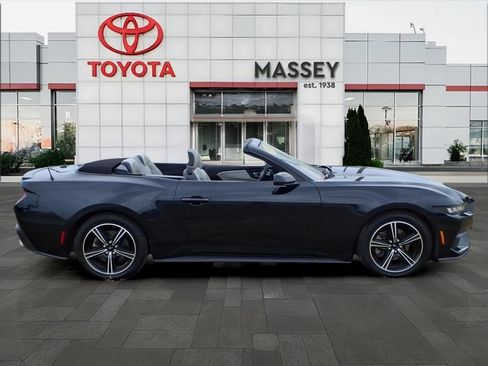 Used 2024 Ford Mustang Premium RWD image 3