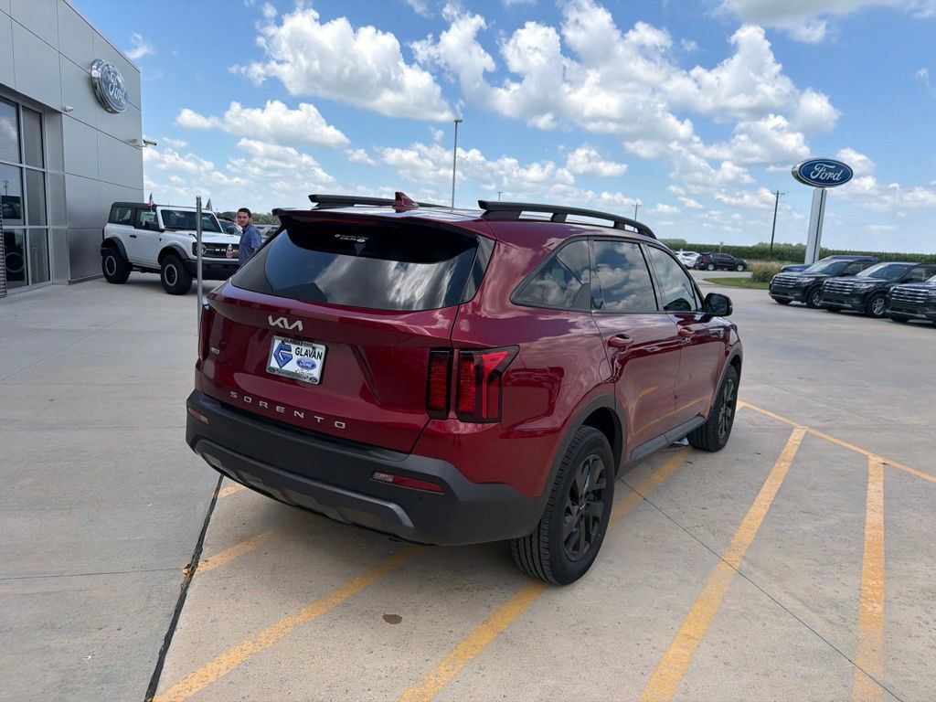 Used 2022 Kia Sorento S AWD/4WD image 7