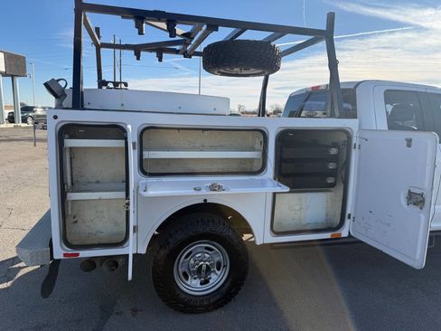 Used 2018 Ford F350 XL w/ Power Equipment Group image 20
