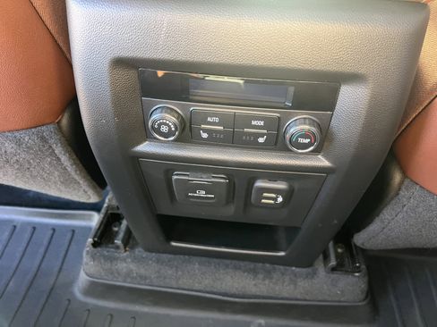 Certified 2021 Chevrolet Traverse High Country image 14