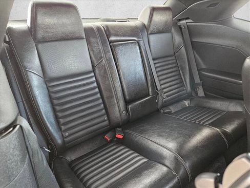 Used 2010 Dodge Challenger R/T image 19