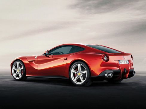 Used 2015 Ferrari F12 Berlinetta image 1