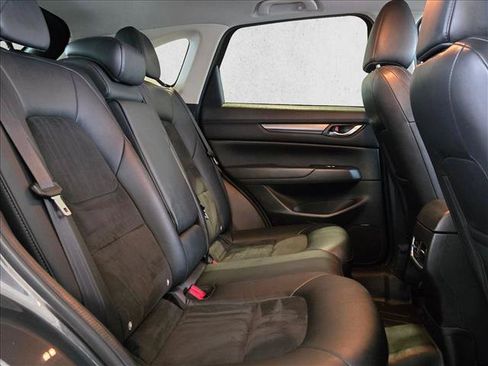 Used 2020 MAZDA CX-5 Touring FWD image 19