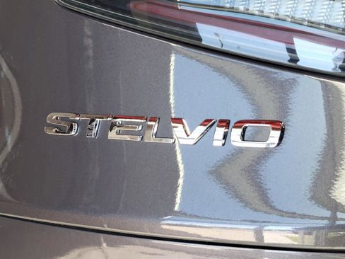 New 2025 Alfa Romeo Stelvio Sprint image 11