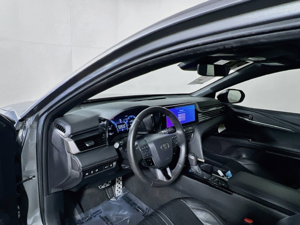 Used 2025 Toyota Camry XSE FWD image 27