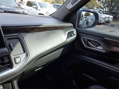 Used 2022 Chevrolet Tahoe Z71 w/ Z71 Off-Road Package image 23