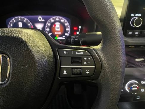 Used 2025 Honda Accord SE image 16