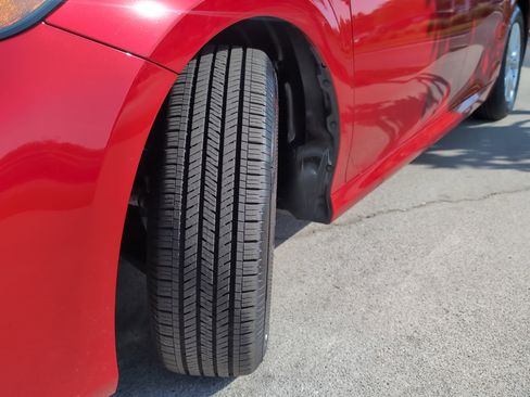 Used 2025 Toyota Camry LE w/ Convenience Package image 6