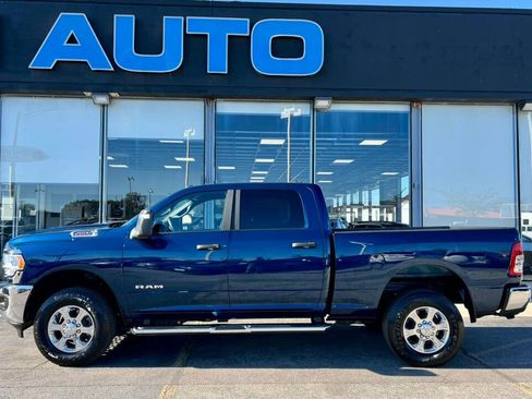 Used 2024 RAM 2500 Big Horn w/ Bed Utility Group image 31