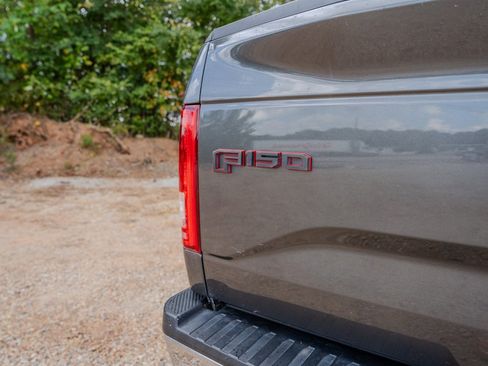 Used 2016 Ford F150 XLT w/ Equipment Group 302A Luxury AWD/4WD image 10