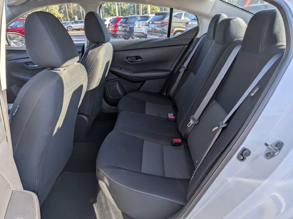 Used 2024 Nissan Sentra SV FWD image 13