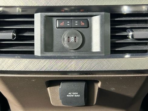 Used 2025 Ford F450 King Ranch w/ Chrome Package image 19