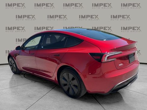 Used 2025 Tesla Model 3 RWD image 3