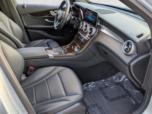 Certified 2022 Mercedes-Benz GLC 300 image 21