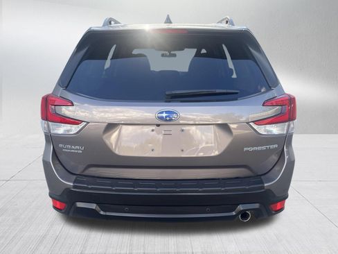 Used 2024 Subaru Forester Limited AWD/4WD image 7