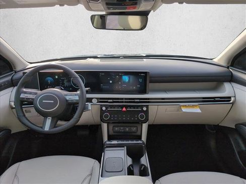 New 2026 Hyundai Tucson Limited image 18