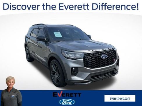 Used 2025 Ford Explorer ST AWD/4WD image 1