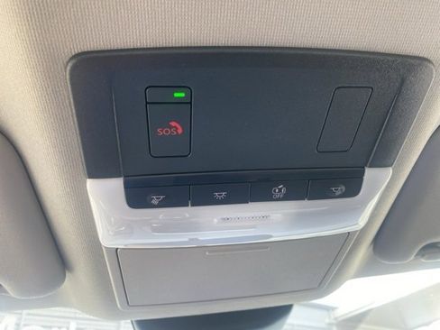 New 2025 Nissan Sentra SV image 25