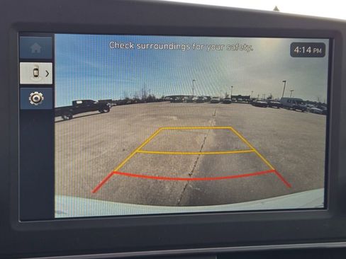 New 2026 Hyundai Elantra SE image 12