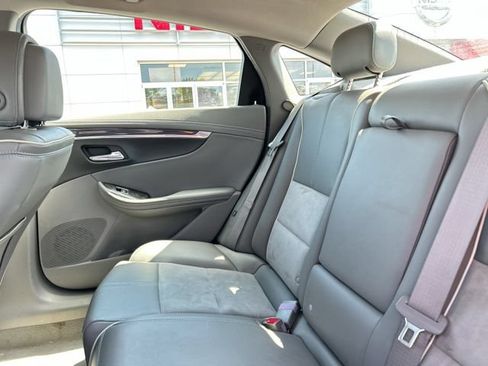 Used 2014 Chevrolet Impala LT w/ Premium Seating Package FWD image 13