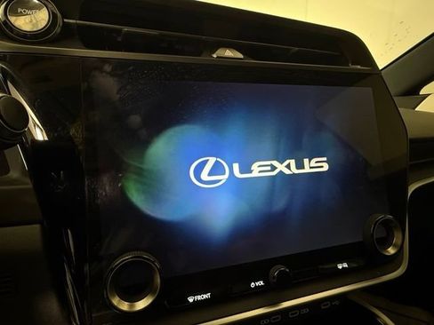Used 2023 Lexus RZ 450e Premium w/ Technology Package AWD/4WD image 21