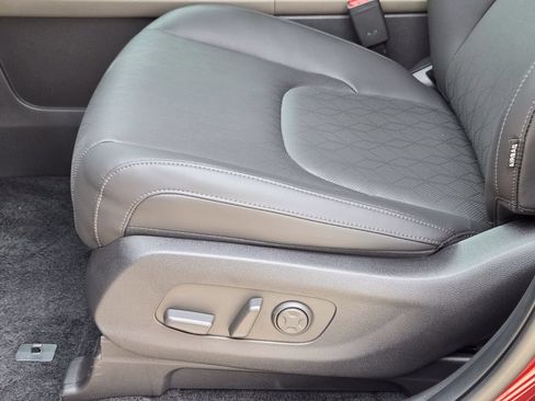 New 2026 Kia Carnival EX FWD image 18