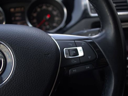 Used 2017 Volkswagen Jetta SEL image 26