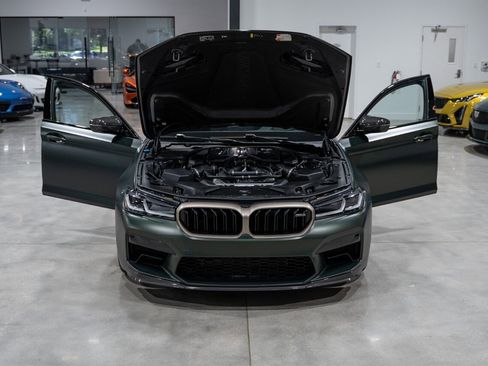 Used 2022 BMW M5 CS image 45